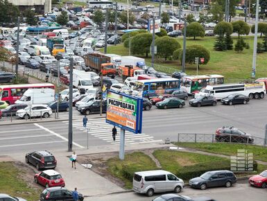 Перегруженность магистралей в зоне платной парковки Петербурга снизилась на 47%