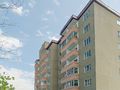 Во всех планировках предусмотрены балконы и лоджии. Фото от 30.06.2015 г.