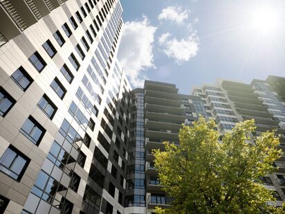 Проект включает в себя три жилых корпуса высотой от 16 до 25 этажей. ЖК «Аквилон SKY» (Скай)|Новострой-СПб
