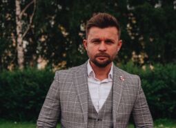 Алексей Бондарев