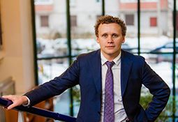 Сергей Степанов